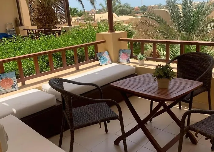 El Gouna Stylish 2br Italian Compound Access شقة *