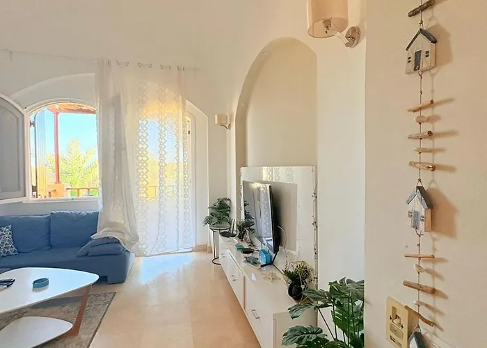 El Gouna Stylish 2br Italian Compound Access * الغردقة